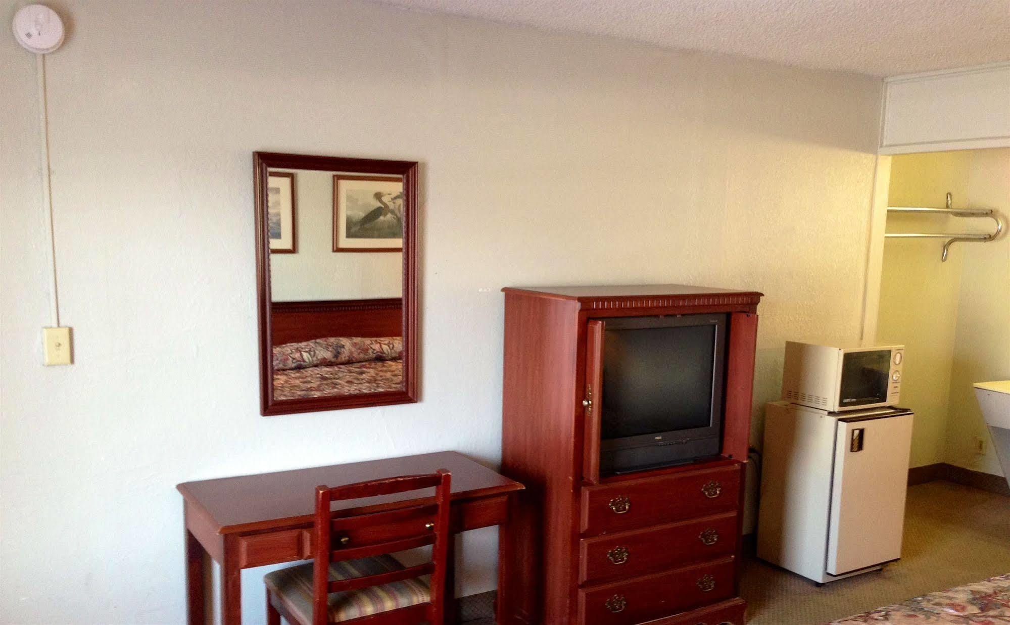Country Hearth Inn And Suites Paducah Esterno foto
