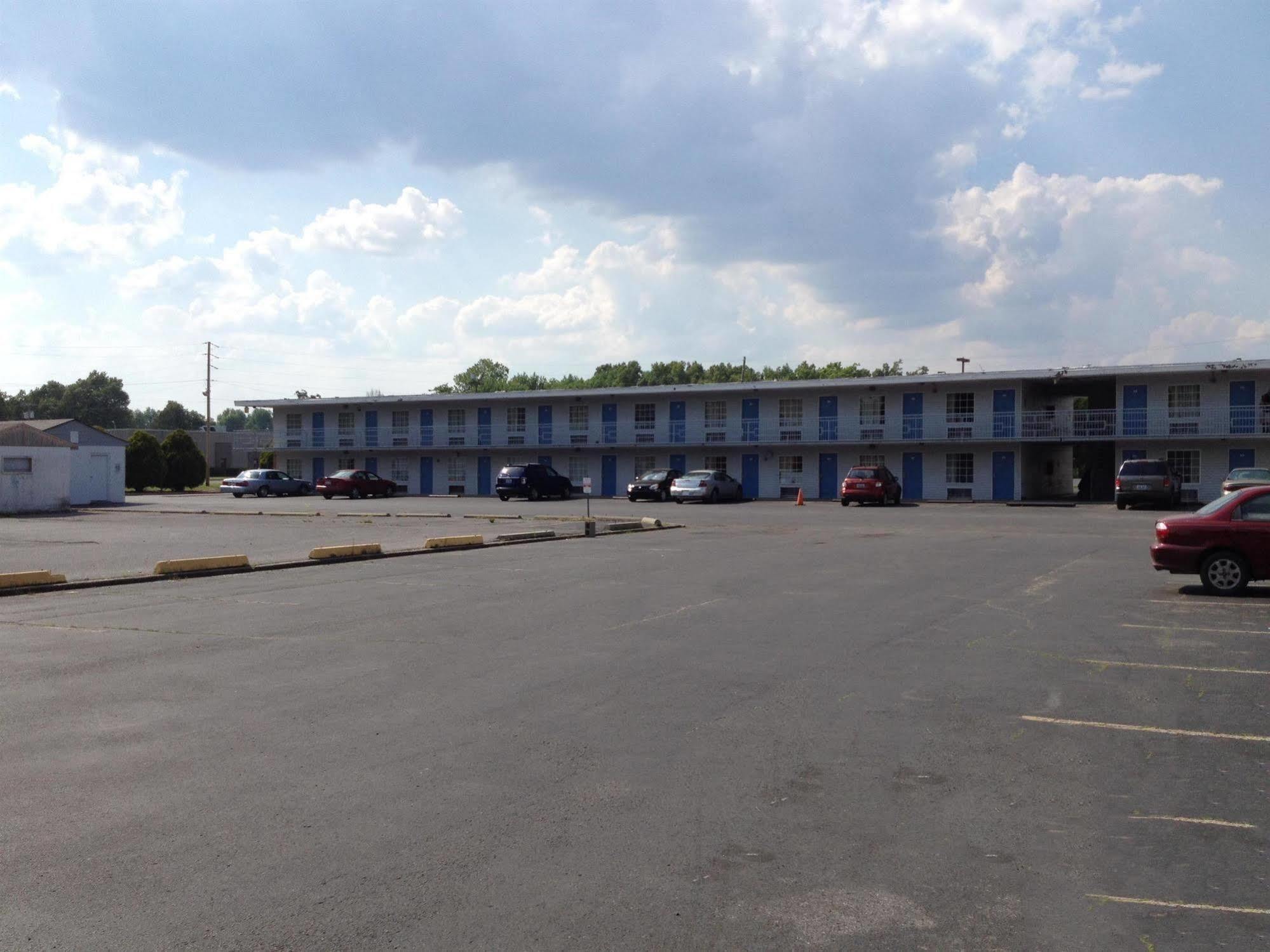 Country Hearth Inn And Suites Paducah Esterno foto